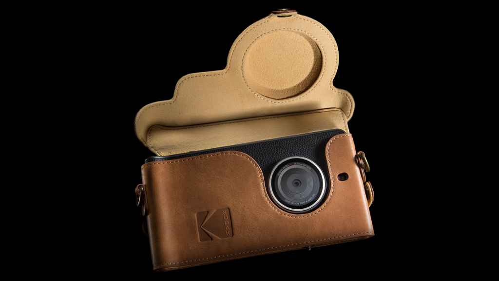 Kodak Ektra in Kameratasche